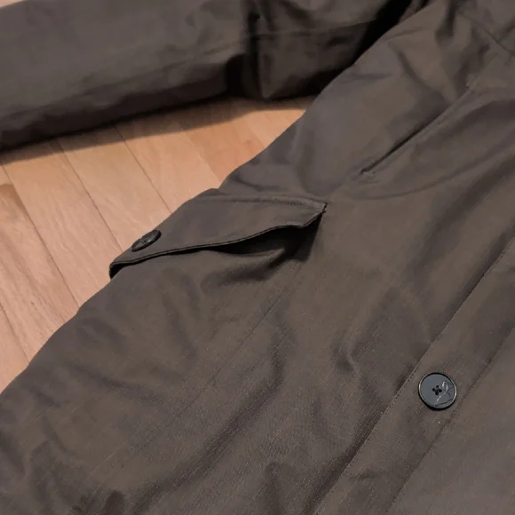 Nobis Mens Insulated Parka In Military Green